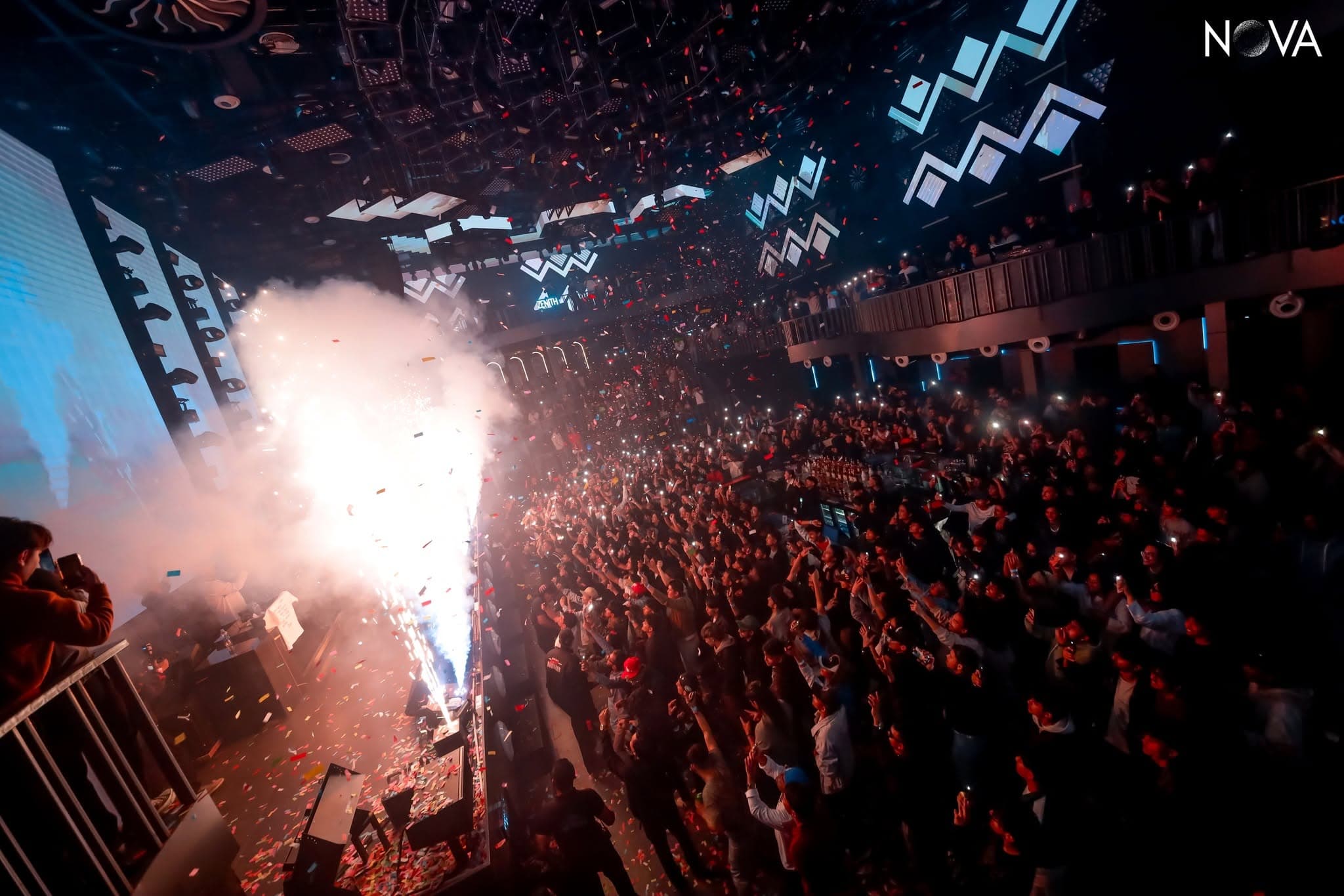 THE COSMIC CROWD